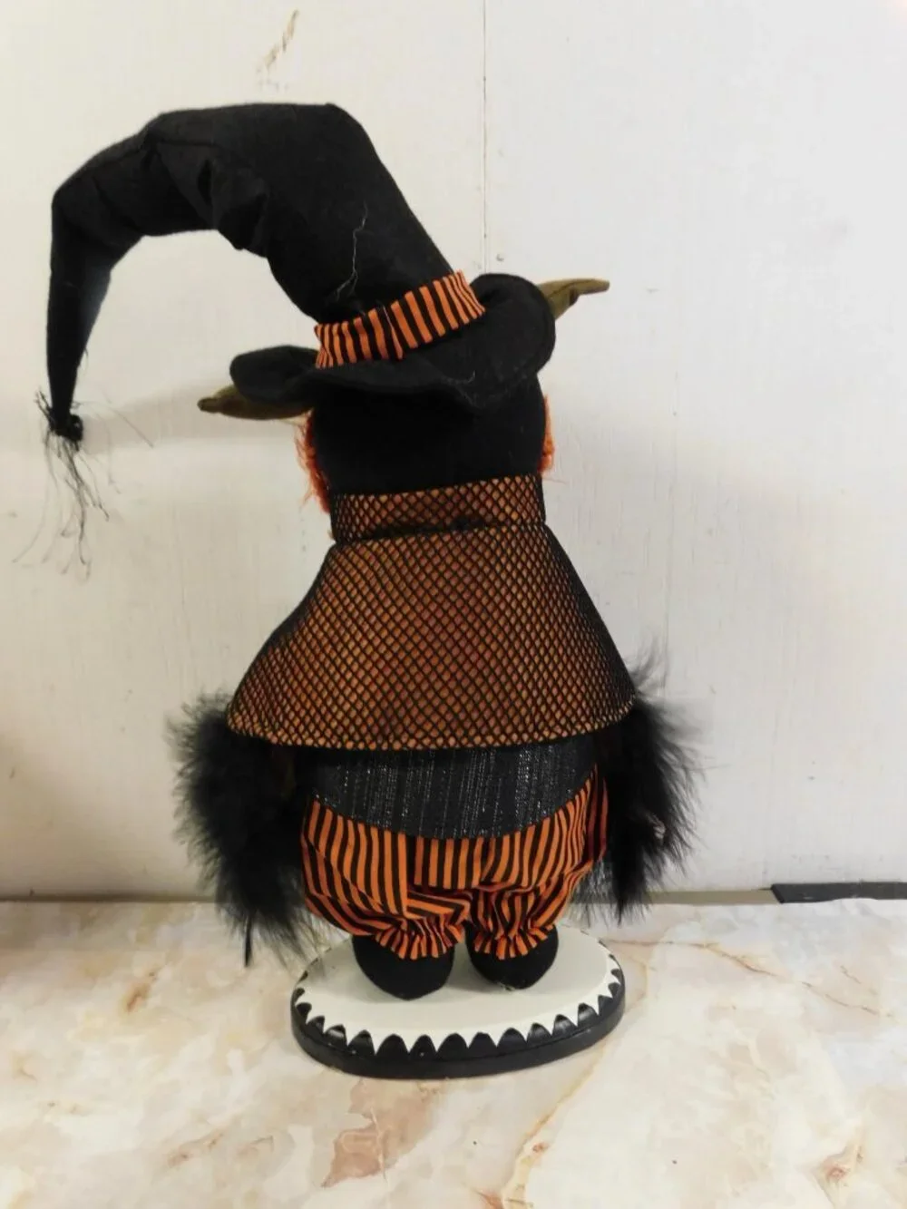 Adorable Pier 1 Halloween Owl in Witch Hat & Cape 15.5 